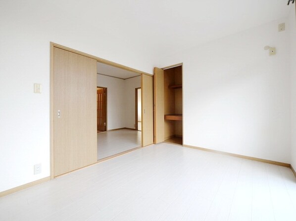 エントピアハウスの物件内観写真